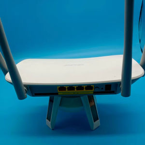 Routeur ONU FTTH d'<span class=keywords><strong>occasion</strong></span> TL-WDR5620 avec 4 ports SC UPC, équipement de fibre optique - Product Image 4