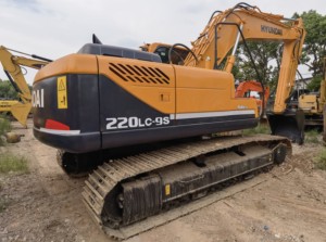 รถขุดฮุนได 220LC-9S มือสองจากเกาหลี รถขุดฮุนได 220/220-9s/210-9s มือสองสำหรับขาย - Product Image 2