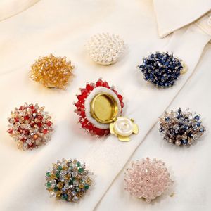 Em Estoque: Botões de Vidro com Contas de Cristal e Contas de Arroz, Formato Redondo, Eletrogalvanizados, para Botões de Camisa e Broches - Product Image 1