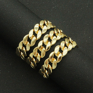 Hip Hop Cool Leaf Shaped Glossy <b>Cuban</b> <b>Chain</b> Necklace Tanjing Fashion Lijing Necklace - Product Image 2