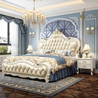 Ensemble de meubles de chambre à coucher européens antiques de luxe, cadre blanc ivoire sculpté, lit en cuir royal pour hôtel, chambre de cour