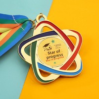 Médailles en métal personnalisées en forme de vigne florale pour les compétitions de marathon, médailles d'or pour événements, médailles de récompense sur mesure fabriquées en Chine