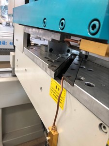 Thiết Bị Hàn Liền Mạch Hai Đầu Cho Sản Xuất Cửa Sổ <span class=keywords><strong>PVC</strong></span> Máy Lắp Ráp Cửa Sổ UPVC - Product Image 4