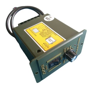 Contrôleur de vitesse Nantong modèle C 24 V 100 W IP20 pour machines à coller et équipements d'emballage - Product Image 5