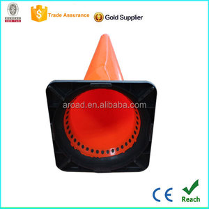 Cône de signalisation routière en PVC de 75 cm, couleur orange rouge, avec base en caoutchouc, vente en gros pour entrepôts - Product Image 3