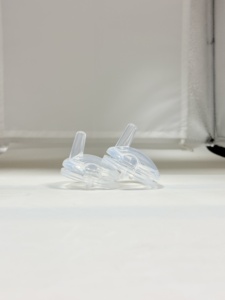 Chupete de Pico de Pato sin BPA 0-12 Meses con Válvula Anticólicos, Revestimiento Antiadherente, Protección Labial, Pajita de Animal Reemplazable y Anti-reflujo - Product Image 2