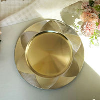 Assiettes de présentation en plastique écologiques haut de gamme pour la décoration de table de réception de mariage