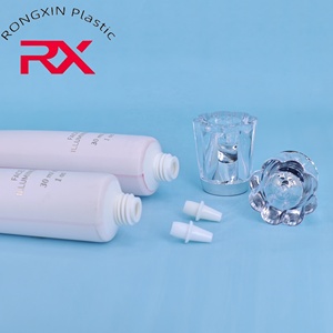 D22 10-35g Logo personnalisé Tube d'impression acrylique forme <span class=keywords><strong>de</strong></span> fleur bouchon à vis crème pour les yeux soins <span class=keywords><strong>de</strong></span> la peau hôtel produit en plastique PRC Tube <span class=keywords><strong>de</strong></span> canne à sucre - Product Image 5