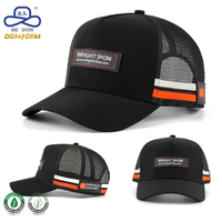 Casquettes Trucker Certifiées GRS avec Patch en Caoutchouc Personnalisé et Accent Rayé, Dos en Maille Respirante, Idéales pour l'Été et les Activités de Plein Air