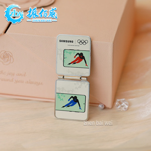 Broche tendance en forme de téléphone à clapet, en métal <span class=keywords><strong>argent</strong></span>é, personnalisable, avec impression émaillée sur alliage, vente en gros - Product Image 5