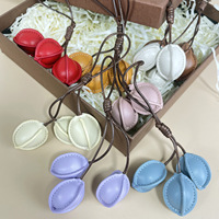 Meerdere kleuren PU lederen fruitzaadjes hanger met olieverf & met lang koord handgemaakte tas mode hanger hangende decoratie