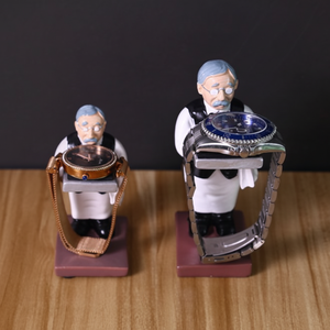 Soporte pequeño para reloj de astronauta Bellboy y caja de almacenamiento con Oso Polar Panda Butler tema elegante accesorios para reloj - Product Image 1