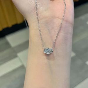 Xinfly HPHT CVD Lab Grown 1CT Oval Cut Diamond Pendant <b>Necklace</b> with 18k Gold IGI Certified - Product Image 3