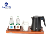 Bouilloire électrique EASTON 0,6 L noir mat avec plateau pour chambre d'hôtel, bouilloire à double paroi en acier inoxydable 304 avec plateau en bois