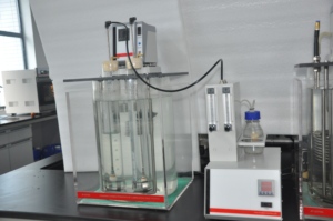 Testeur de caractérisations de moussage des huiles lubrifiantes ASTM D892, contrôle numérique de la température PID, précision 1, 4 tubes d'eau - Product Image 4