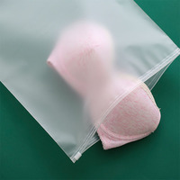 Vente en gros sacs à fermeture éclair réutilisables en plastique noir mat avec fermeture éclair pour sous-vêtements vêtements sac d'emballage de vêtement