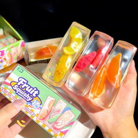 Jouet Squishy Vaseline Fruit Butter, Jouet Anti-Stress Souple à Presser, Simulation Fraise Banane, Jouets Fidget pour Enfants, Fête