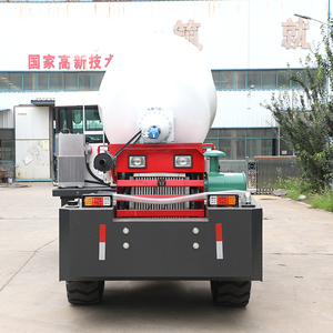 شاحنة خلط خرسانة صغيرة موديل 2024 1.5 CBM مع ماكينات ضخ للبيع - Product Image 5