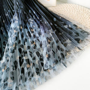 <span class=keywords><strong>Jupe</strong></span> <span class=keywords><strong>longue</strong></span> en <span class=keywords><strong>tulle</strong></span> pour femmes <span class=keywords><strong>Jupe</strong></span> midi plissée à la mode, esthétique, dégradée, imprimée léopard, ligne, taille haute Femme Vert - Product Image 6