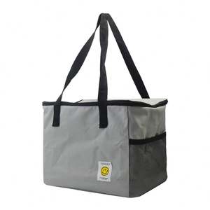 Bolsa Térmica de Alta Calidad con Diseño de Letras de Lujo, Bolsa de Entrega de Alimentos Aislada, Impermeable, Térmica, Moderna, Color Oro Rosa, con Logotipo Personalizado - Product Image 4