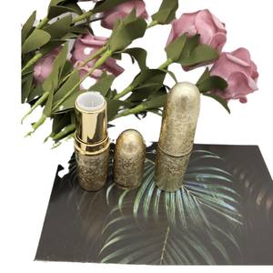 ไม่มีขั้นต่ำในการสั่งซื้อ มีสินค้าในสต็อก ขายส่ง หลอดลิปสติกพลาสติกสีดำรูปทรงกระสุน ขนาด 12.1 มม. สำหรับใส่ลิปบาล์มแบบมีลูกเล่นมุก  สามารถสลักลายได้ - Product Image 4