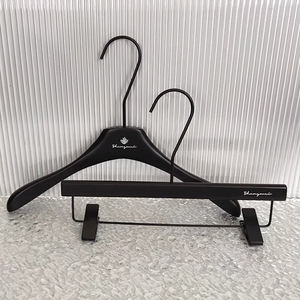 ที่แขวนเสื้อทำจากไม้สีดำสำหรับผู้หญิงและเสื้อผ้าเด็กชั้นวางกางเกงกันลื่นไร้รอยต่อสำหรับร้านเสื้อผ้า - Product Image 4