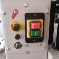 ZS18-B 220v 240v 1.5kw Ponceuse à bois professionnelle Menuiserie Ponceuse à tambour avec moteur haute performance en vente