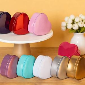 Boîte en métal en forme de cœur avec logo personnalisé pour emballages de chocolat et de gâteaux, boîte cadeau en métal - Product Image 1
