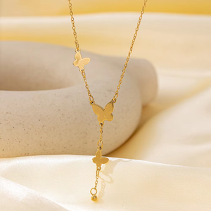 Collana in Acciaio Inossidabile alla Moda per Donne, Versatile ed Elegante con Unica Stella Marina, Occhio di Tigre, Conchiglia e Farfalla - Product Image 5