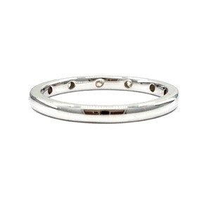 Bague de fiançailles classique en or blanc 18 carats avec logo personnalisé, sertie de diamants, pour femme, idéale pour les occasions spéciales - Product Image 3