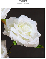 Arche florale en forme de corne de cerf avec roses blanches de 2,4 m de haut pour cérémonie de mariage et décoration de fond - Ventes flash