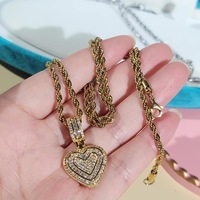 Collier pendentif amour en laiton plaqué or 18 carats Xunyu Classic avec chaîne de pull pour cadeau unisexe