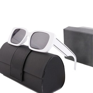 <span class=keywords><strong>Gafas</strong></span> <span class=keywords><strong>de</strong></span> <span class=keywords><strong>Sol</strong></span> <span class=keywords><strong>DG</strong></span> <span class=keywords><strong>de</strong></span> Marca Europea Americana <span class=keywords><strong>de</strong></span> Lujo, Unisex, Modernas, <span class=keywords><strong>de</strong></span> Alta Calidad, Montura Completa, UV400, para Exteriores, Modelo 6187 - Product Image 5