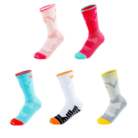 Chaussettes de course épaisses pour femmes pour le tennis, la randonnée et le cyclisme Chaussettes de compression pour femmes pour l'équitation Bas de sport respirant
