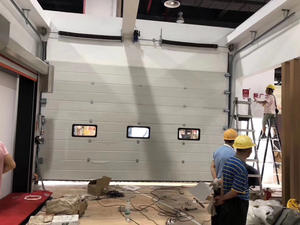 Puerta de Garaje Superior de Seguridad con Aislamiento Térmico, Acabado en Aleación de Aluminio, Color Personalizable, Precio al por Mayor - Product Image 6