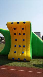 Parc aquatique gonflable géant pour les sports nautiques estivaux, les divertissements et les compétitions, en vinyle/PVC, usage commercial - Product Image 6