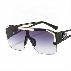 Gafas de Sol Cuadradas Grandes Vintage con Logotipo Personalizado al por Mayor 2021, Gafas de Sol de Una Pieza con Protección UV400, Gafas de Sol de Media Montura para Hombre y Mujer - Product Image 4