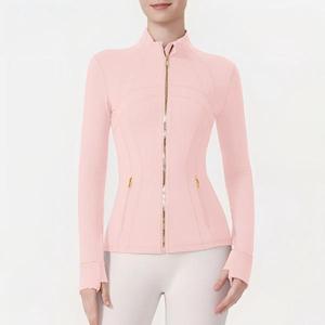 Ropa <span class=keywords><strong>de</strong></span> Yoga Original al por Mayor Gold Define - Chaqueta Deportiva Ajustada con Cremallera Dorada y Cuello Alto para Mujer - Product Image 4