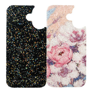 تخصيص متعدد الفئات OEM ODM لحافظات الهواتف والأجهزة اللوحية وحافظات السماعات الرقمية مع طباعة كريستال سواروفسكي - Product Image 1