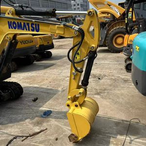 Moteur d'excavatrice sur chenilles hydraulique Komatsu PC30 d'occasion, poids opérationnel de 3 tonnes, état 90% NEUF pour la construction/l'agriculture - Product Image 6