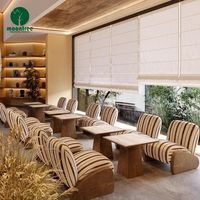 Ensemble de tables et de chaises individuelles en bois massif de style moderne Moontree pour la maison, les cafés, les espaces de loisirs, les salons de thé