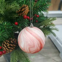 Vente directe d'usine pas cher événement de vacances festif décorations pour la maison ornementales 8cm petite boule en plastique d'impression par transfert d'eau