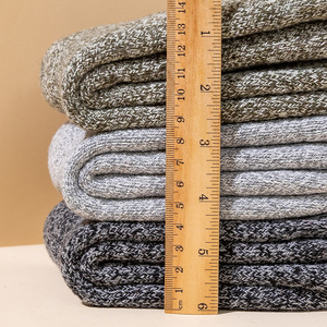 Vente en gros <span class=keywords><strong>de</strong></span> chaussettes <span class=keywords><strong>de</strong></span> camping <span class=keywords><strong>de</strong></span> randonnée en laine mérinos personnalisées chaussettes thermiques chaudes pour hommes et femmes - Product Image 6