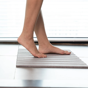 <span class=keywords><strong>FIGOO</strong></span> - Tapis de bain pliable en terre de diatomée, tapis de bain en pierre super absorbant à séchage rapide, tapis antidérapant en diatomite pour salle de bain - Product Image 6