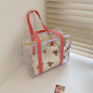 Borse da Toilette Trasparenti Impermeabili in PVC Colore Macaron con Logo Personalizzato per Spiaggia e Bagno da Viaggio per Donne - Product Image 4