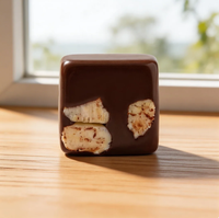 Cokelat Hitam Potongan Kelapa Rasa Buah Ala Thailand