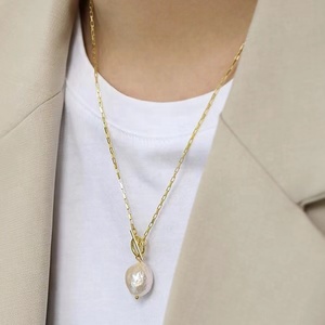 Collar de perlas naturales de agua dulce chapadas en oro amarillo de 18K, venta al por mayor - Product Image 2
