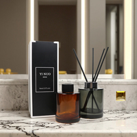 Diffuseur de parfum personnalisé en verre noir de luxe de 200 ml, emballé dans une bouteille en verre de luxe personnalisée