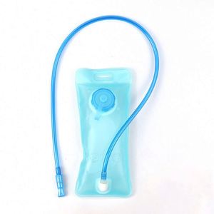 Poche d'hydratation légère et poche à eau de 1 litre, adaptées à la randonnée, à la course à pied, au cyclisme, au camping, à l'escalade et aux sports de plein air. - Product Image 5