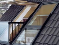 Ventana de Techo Moderna Impermeable de Aluminio para Ático, Convertible en Balcón, Ventilación para Baño o Loft